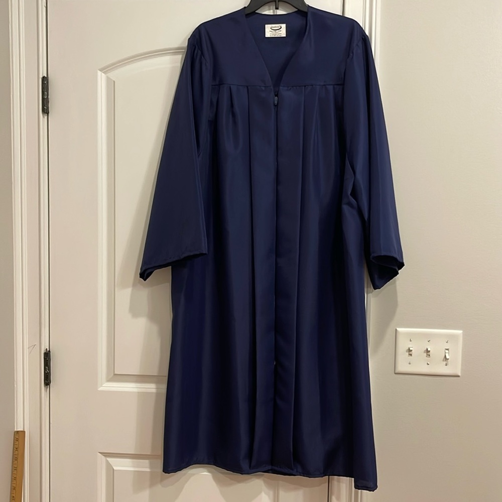 Josten’s Graduation Cap & Gown Sz 5’4”-5’6” Zip Up Navy Blue